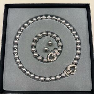 Elegant Silver Pearl Jewelry Set